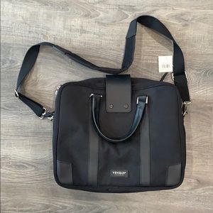 Venque Lifeproof messenger bag
